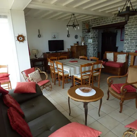 Maison Jullouville, 5 Pieces, 10 Personnes - Fr-1-361-21 Σπίτι διακοπών *